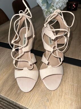 Steve Madden Slithur Nude Suede Lace-Up Cage Heels | Size 8.5